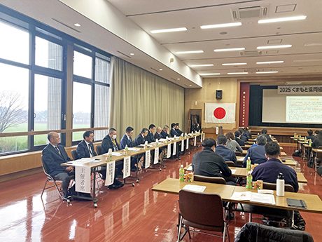 主催者席の皆さん